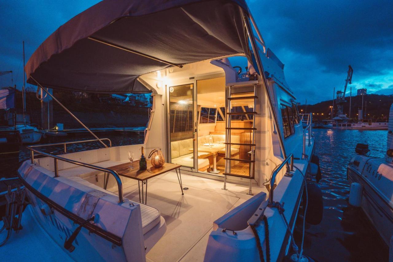 No Limit Charter Bateau Avec Parking Prive Proche Centre-Ville Rouen Exteriér fotografie